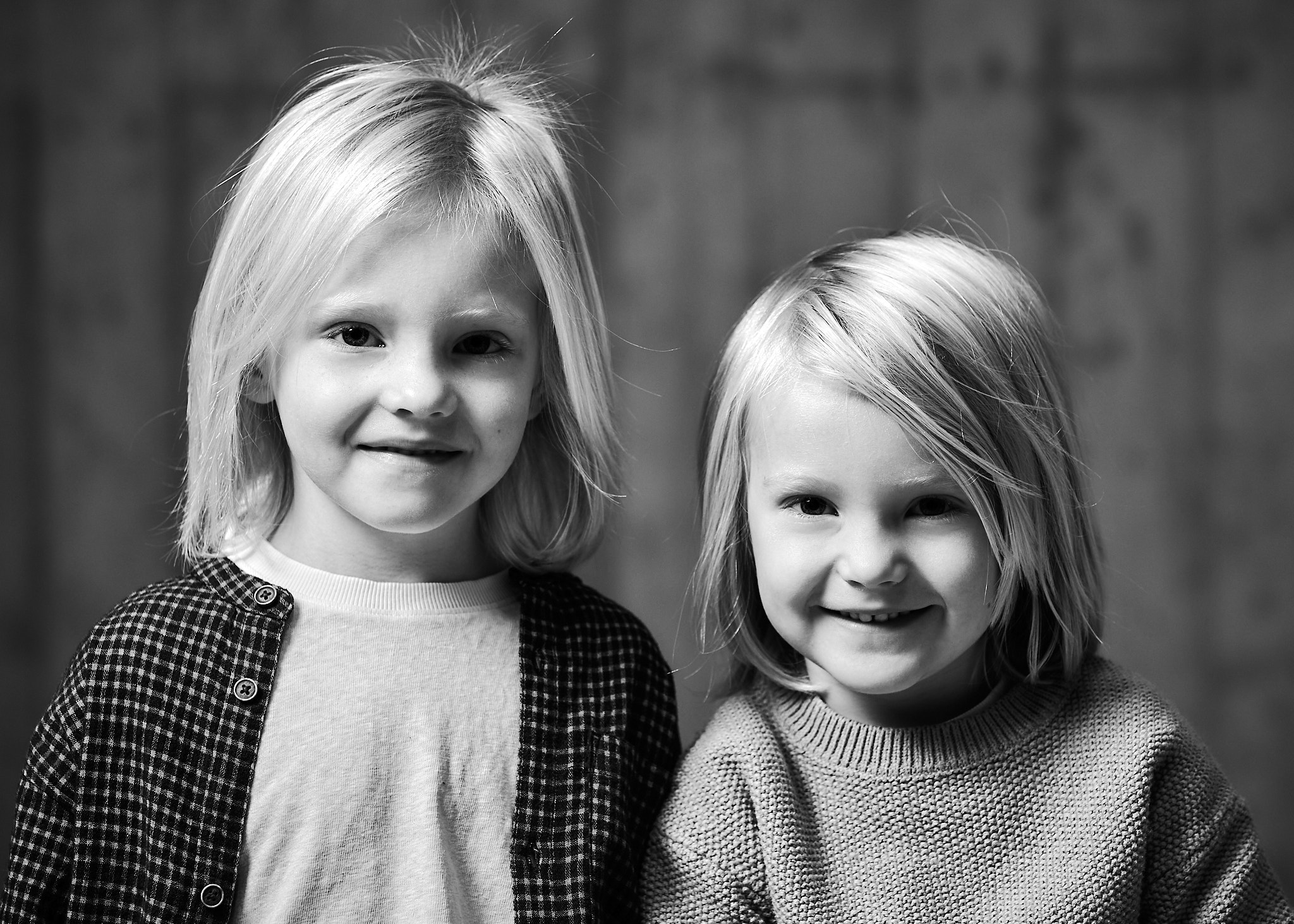 Geschwisterportrait. Kindergartenfotografie.