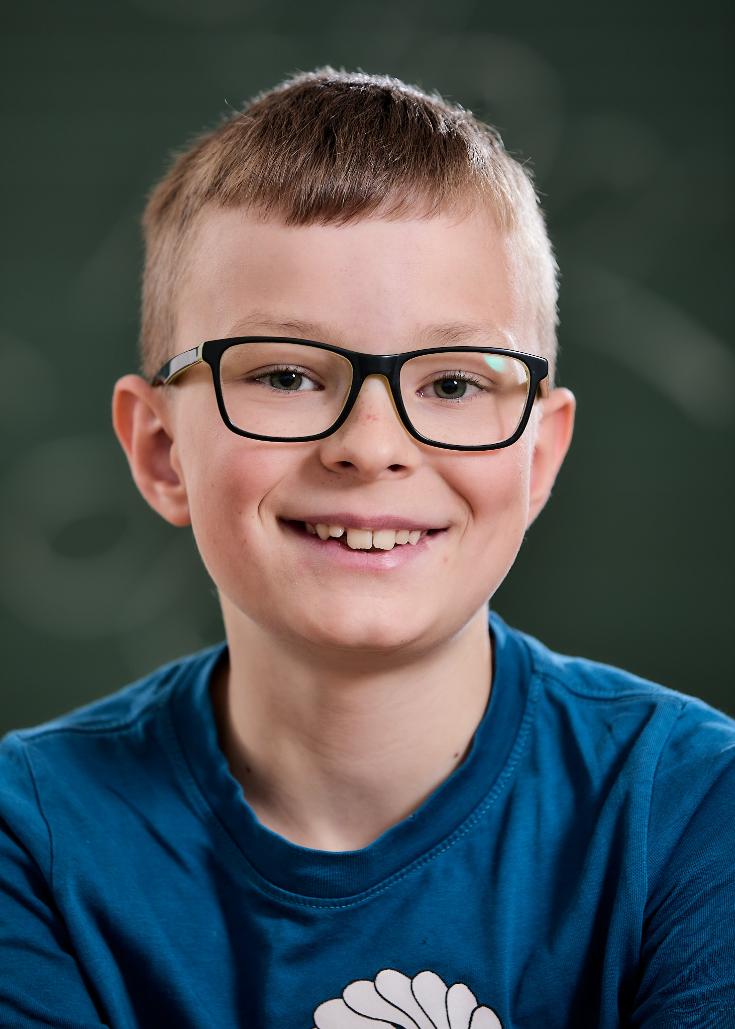 Portrait eines Schülers. Schulfotografie.